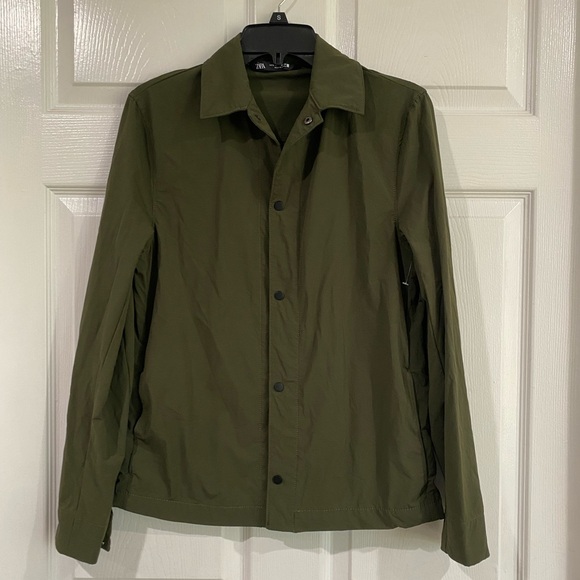 Zara Jackets & Blazers - ZARA DARK ARMY GREEN WATERPROOF LIGHTWEIGHT JACKET SIZE SMALL